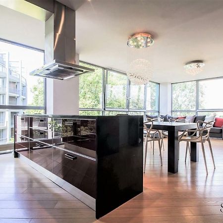 Winwinstay Superior Apartment By River Daugava Рига Екстериор снимка