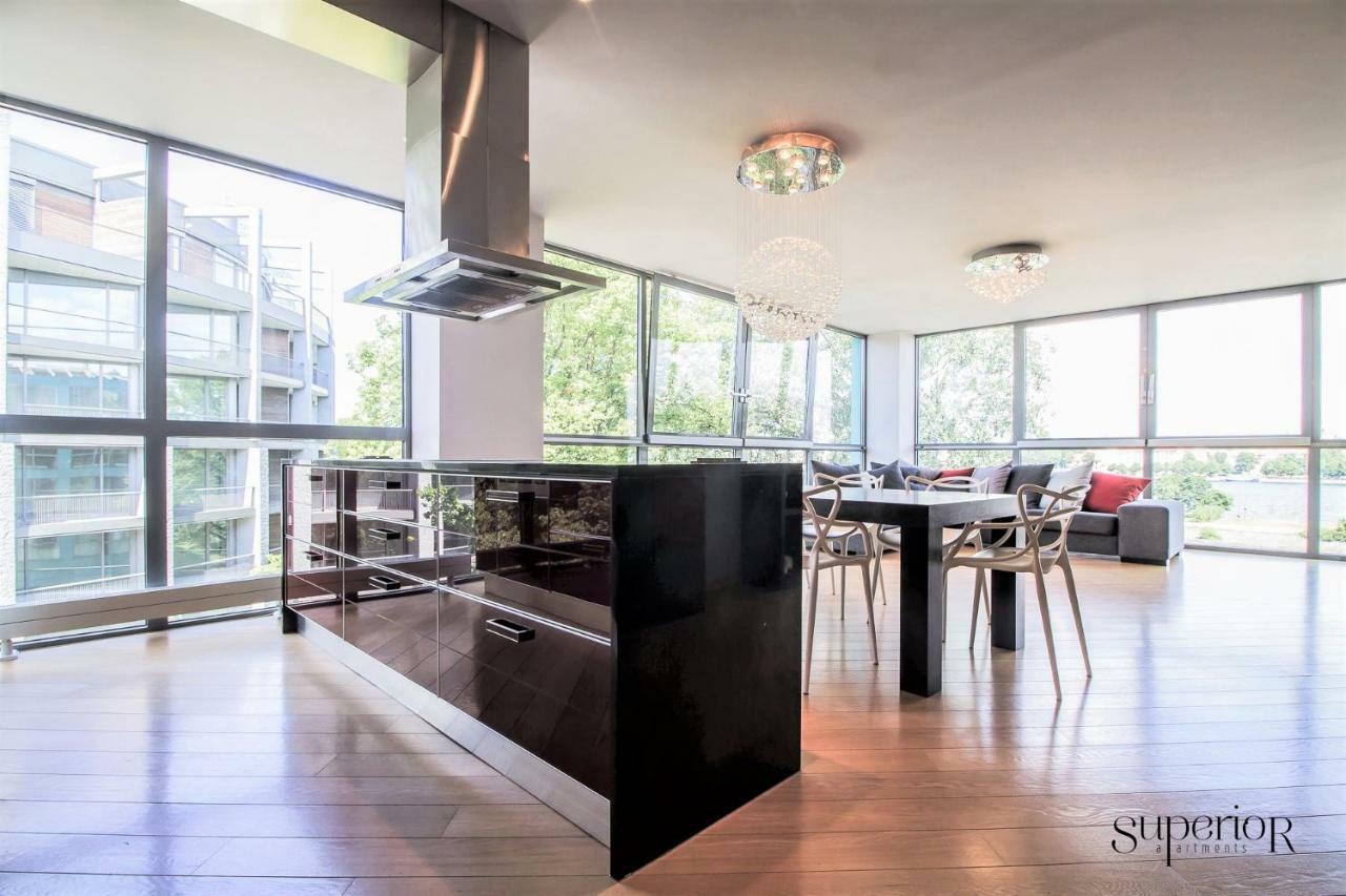 Winwinstay Superior Apartment By River Daugava Рига Екстериор снимка